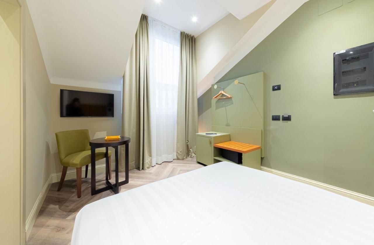 Hotel Astoria Janov Exteriér fotografie